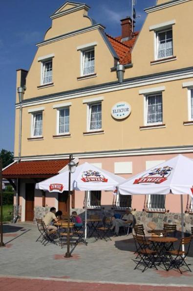 Hotel E-Lektor Morąg Exteriér fotografie
